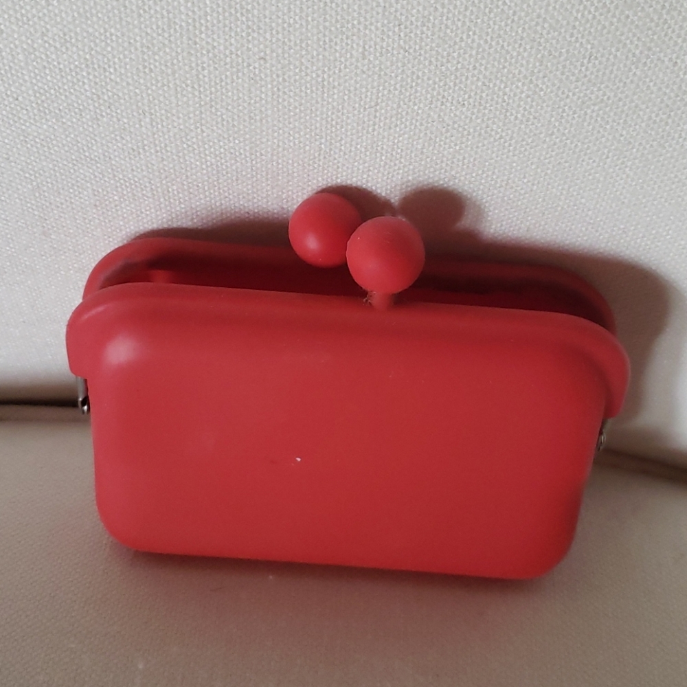 Purse - Picture 2 of 2